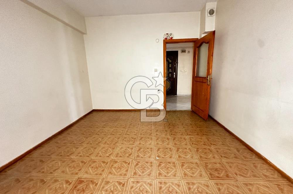 PENDİK GÜZELYALI MAHAHALLESİNDE SATILIK ARA KAT 3+1 DAİRE