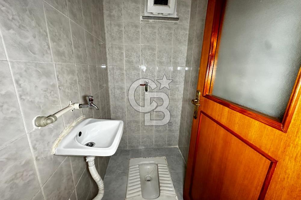 PENDİK GÜZELYALI MAHAHALLESİNDE SATILIK ARA KAT 3+1 DAİRE