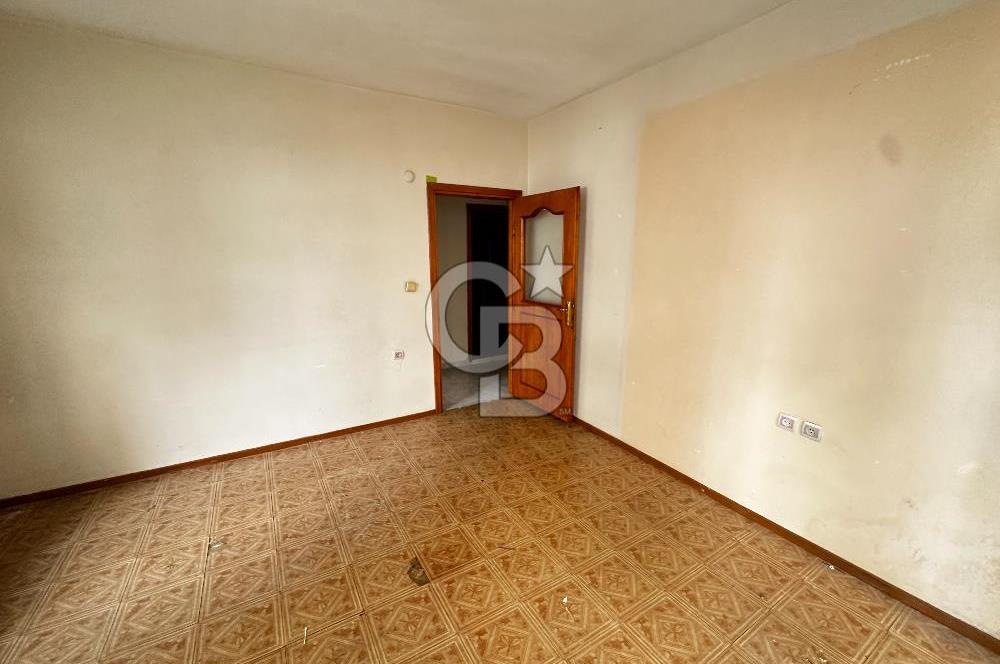 PENDİK GÜZELYALI MAHAHALLESİNDE SATILIK ARA KAT 3+1 DAİRE