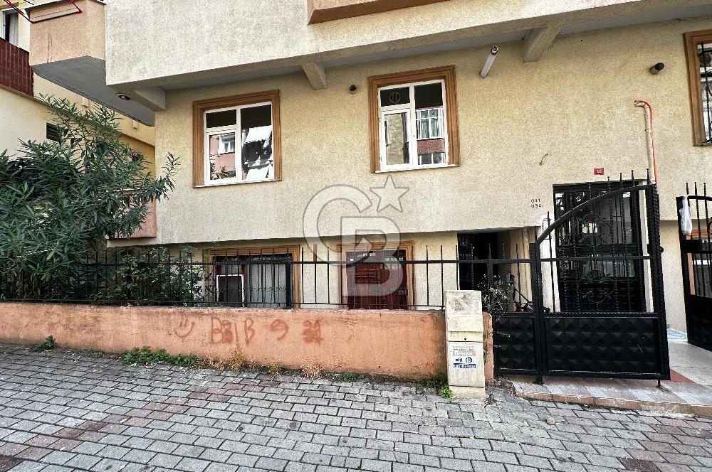 PENDİK GÜZELYALI MAHAHALLESİNDE SATILIK ARA KAT 3+1 DAİRE