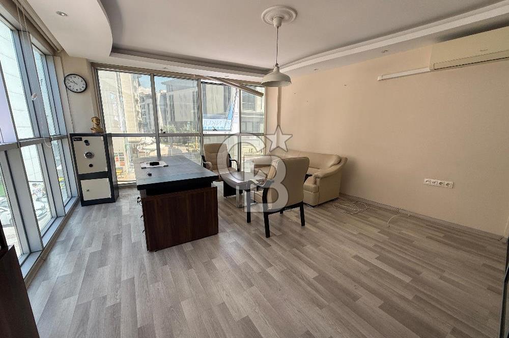 Folkart Towers'a Komşu Kısmi Eşyalı Ofis