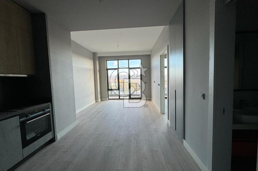VELUX ANKARA İSTANBUL YOLU CEPHELİ 6.KAT'A 1+1 KİRALIK HOME OFİS