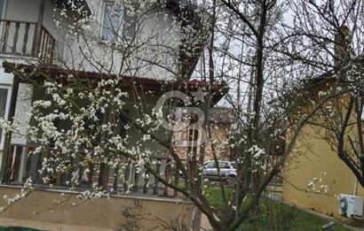 Kaz Daglarinda Havuzlu Sitede Satilik Dubleks Villa