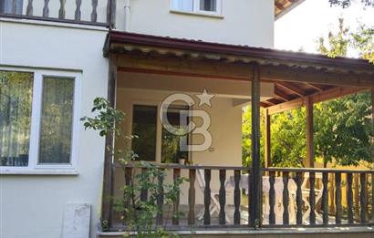 Kaz Daglarinda Havuzlu Sitede Satilik Dubleks Villa