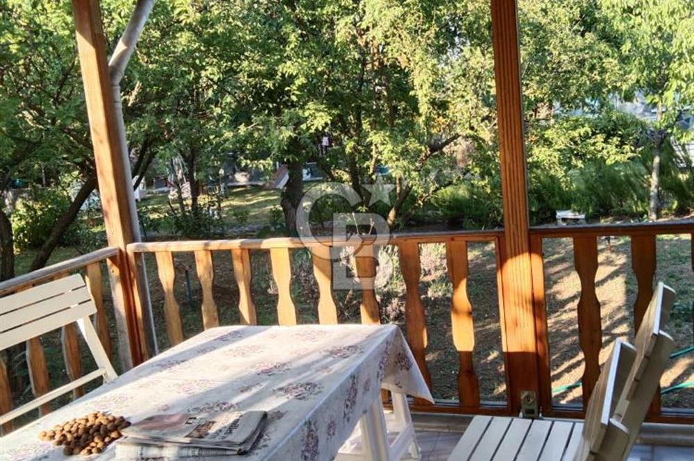 Kaz Daglarinda Havuzlu Sitede Satilik Dubleks Villa