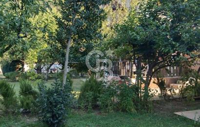 Kaz Daglarinda Havuzlu Sitede Satilik Dubleks Villa