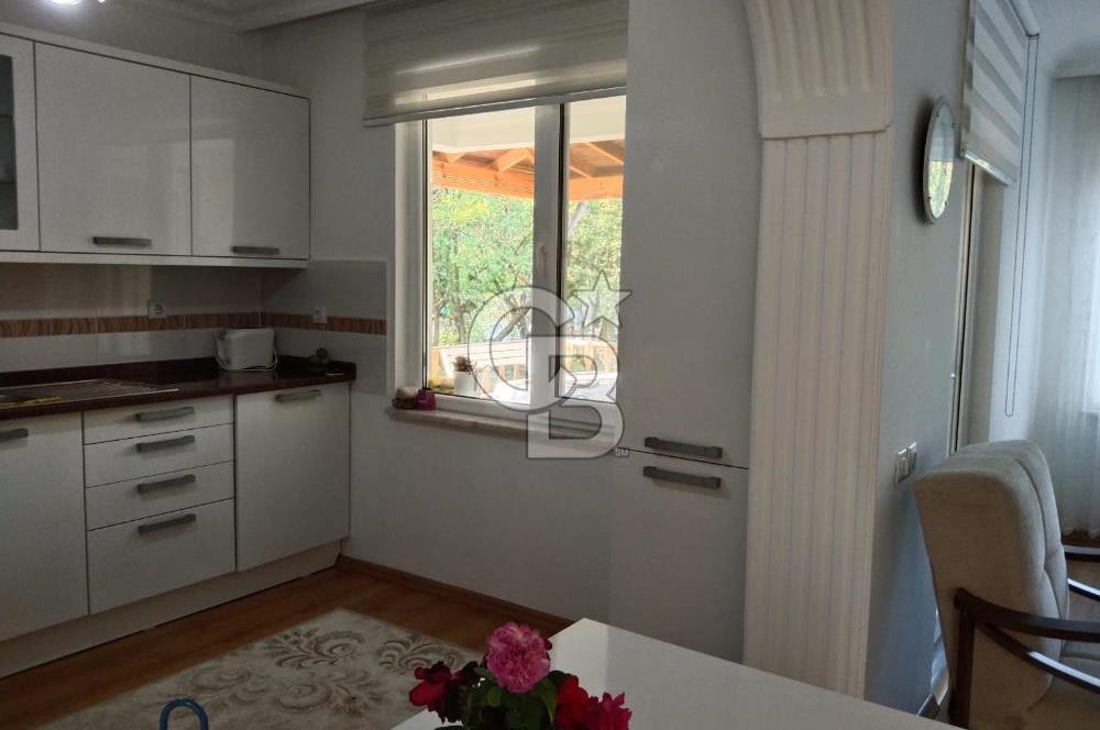 Kaz Daglarinda Havuzlu Sitede Satilik Dubleks Villa