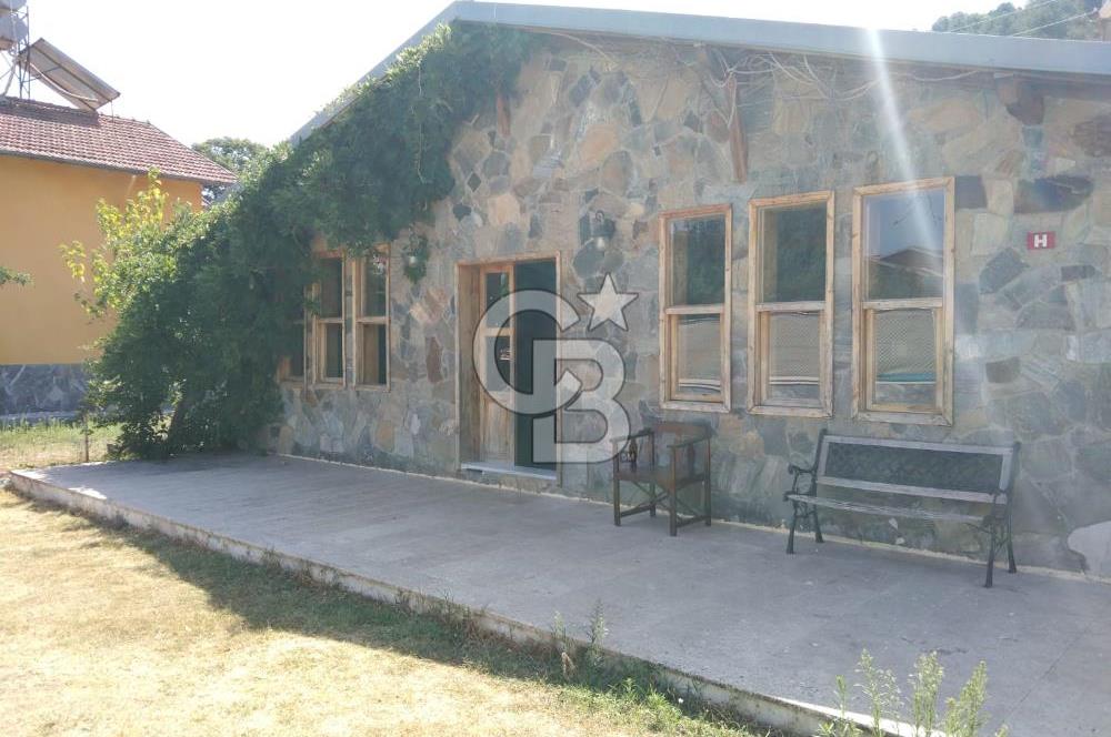 Kaz Daglarinda Havuzlu Sitede Satilik Dubleks Villa
