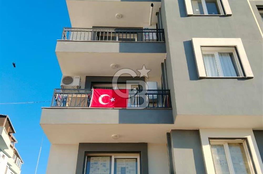 Satilik Ara Kat Genis ve Merkezi Daire