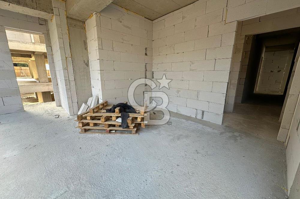 Acıbadem'de Satılık 1+1 Sıfır Daire