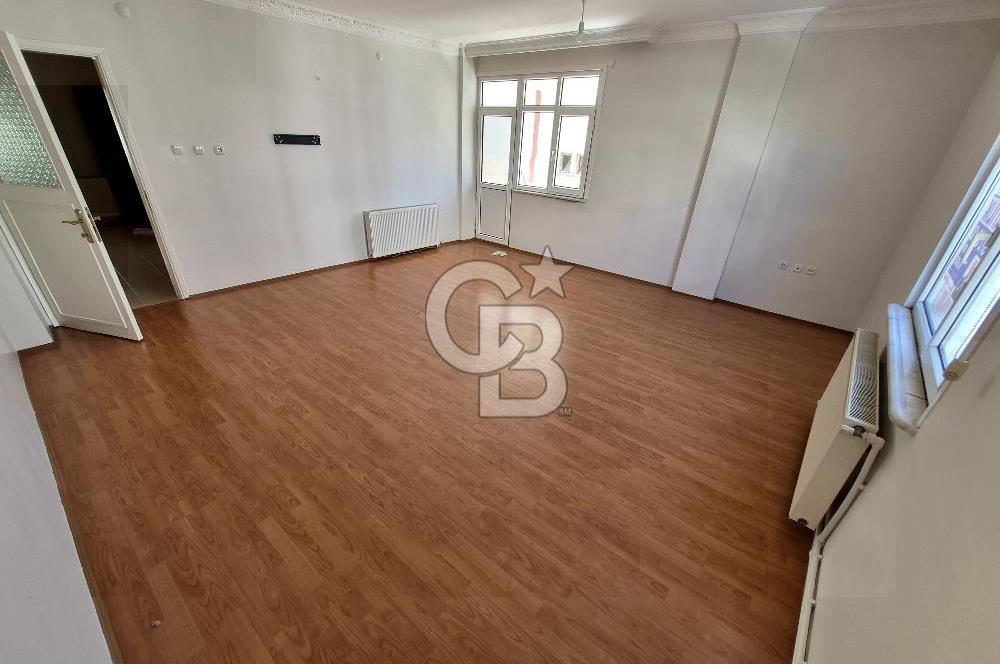 PENDİK KAVAKPINAR'DA SATILIK 140M2 3+1 DAİRE