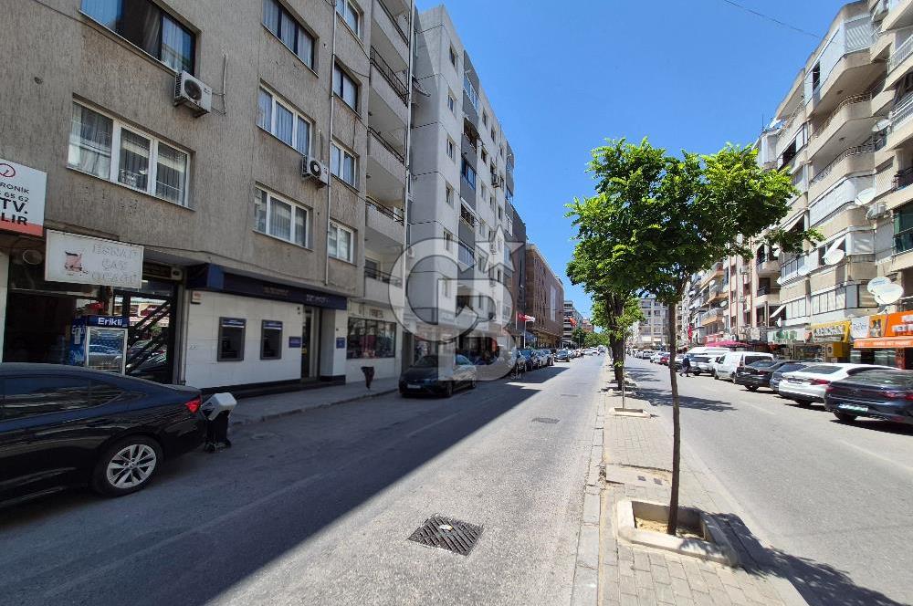 KARŞIYAKA ALAYBEY ÇARŞI'DA KURUMSALA KİRALIK MAĞAZA