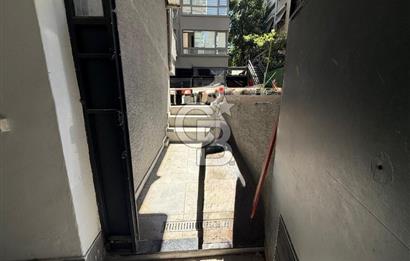 KADIKÖY BAĞDAT CADDESİ KİRALIK DEPO,ANTREPO,ATÖLYE