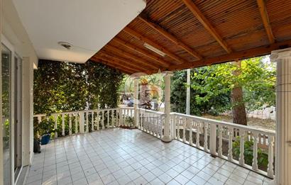 Sahile Yakın, Havuzlu Sitede, Yeşillikler İçinde Sakin Yaşam