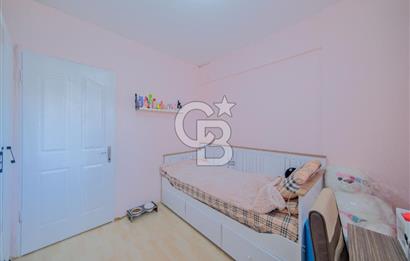 Ortaköy Merkezde Geniş, Aydınlık ve En Üst Kat 3+1 Satılık Daire