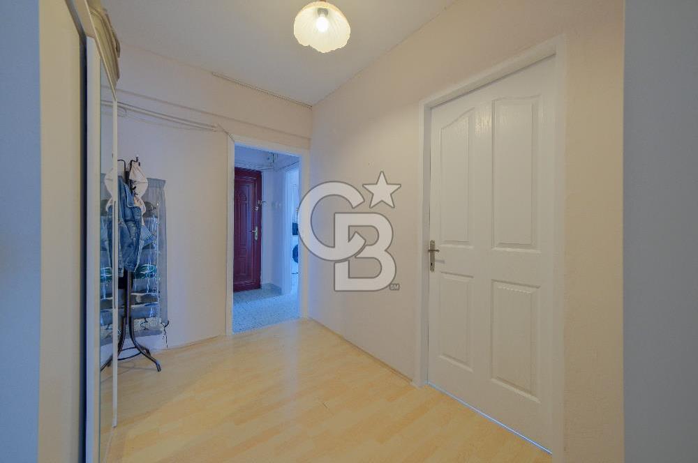 Ortaköy Merkezde Geniş, Aydınlık ve En Üst Kat 3+1 Satılık Daire