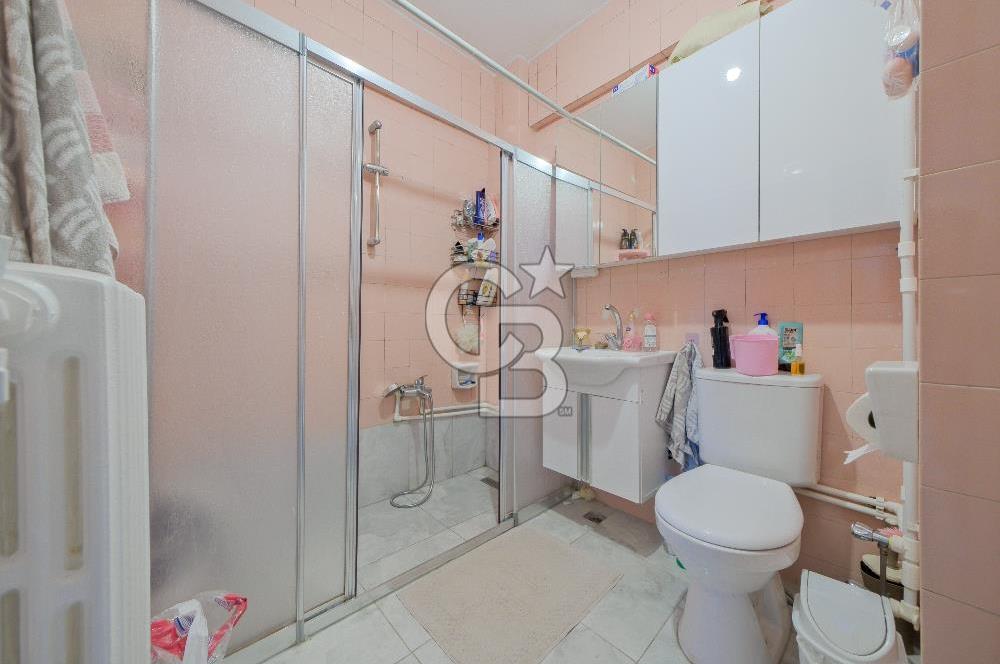 Ortaköy Merkezde Geniş, Aydınlık ve En Üst Kat 3+1 Satılık Daire