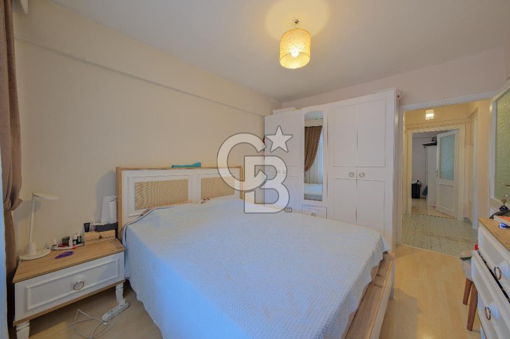 Ortaköy Merkezde Geniş, Aydınlık ve En Üst Kat 3+1 Satılık Daire