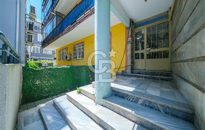 Ortaköy Merkezde Geniş, Aydınlık ve En Üst Kat 3+1 Satılık Daire