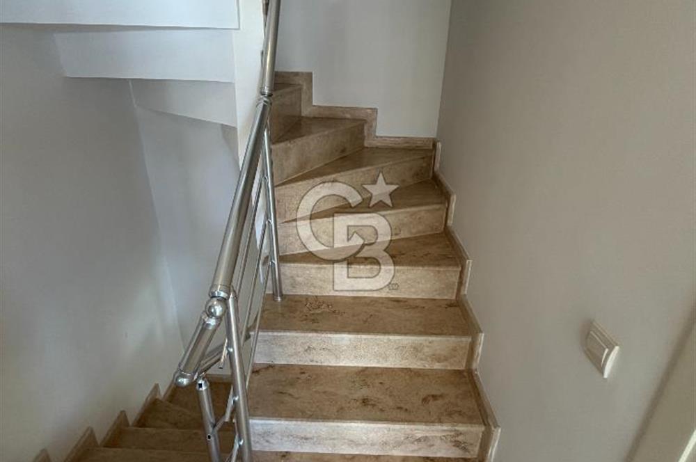 DALYAN DA DENİZ GÖREN MÜSTAKİL 4+1 VİLLA