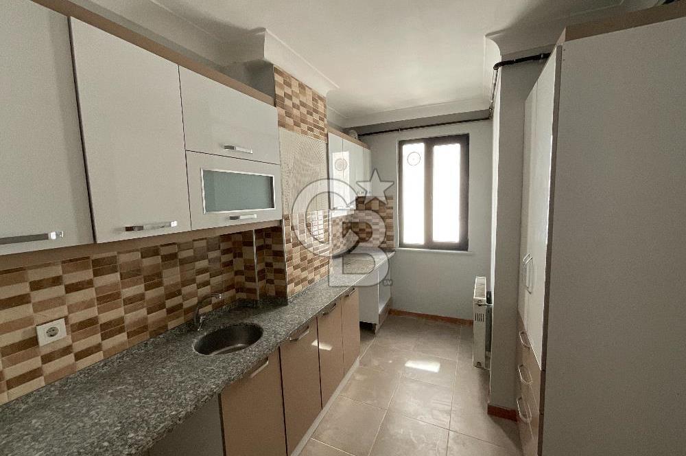 ÇEKMEKÖY TAŞDELEN SATILIK 2+1 DAİRE METROYA YAKIN GENİŞ ARA KAT