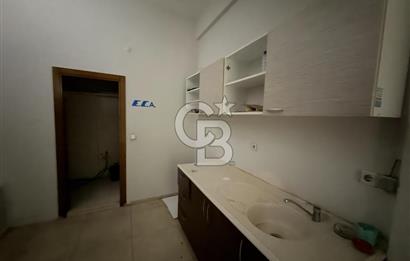 ATAŞEHİR’DE KÖŞE KONUMDA 120 m² KİRALIK DÜKKAN