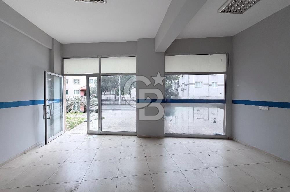 ATAŞEHİR’DE KÖŞE KONUMDA 120 m² KİRALIK DÜKKAN