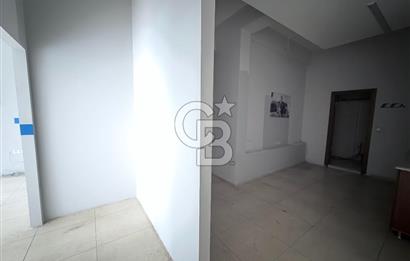 ATAŞEHİR’DE KÖŞE KONUMDA 120 m² KİRALIK DÜKKAN
