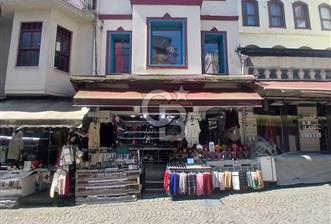 Ortaköy'de Boğaz Manzaralı, 5 Katlı Komple Bina Devren Kiralık - 1 - 354639