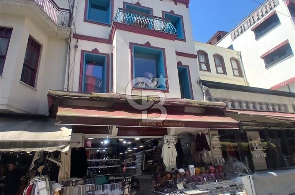 Ortaköy'de Boğaz Manzaralı, 5 Katlı Komple Bina Devren Kiralık