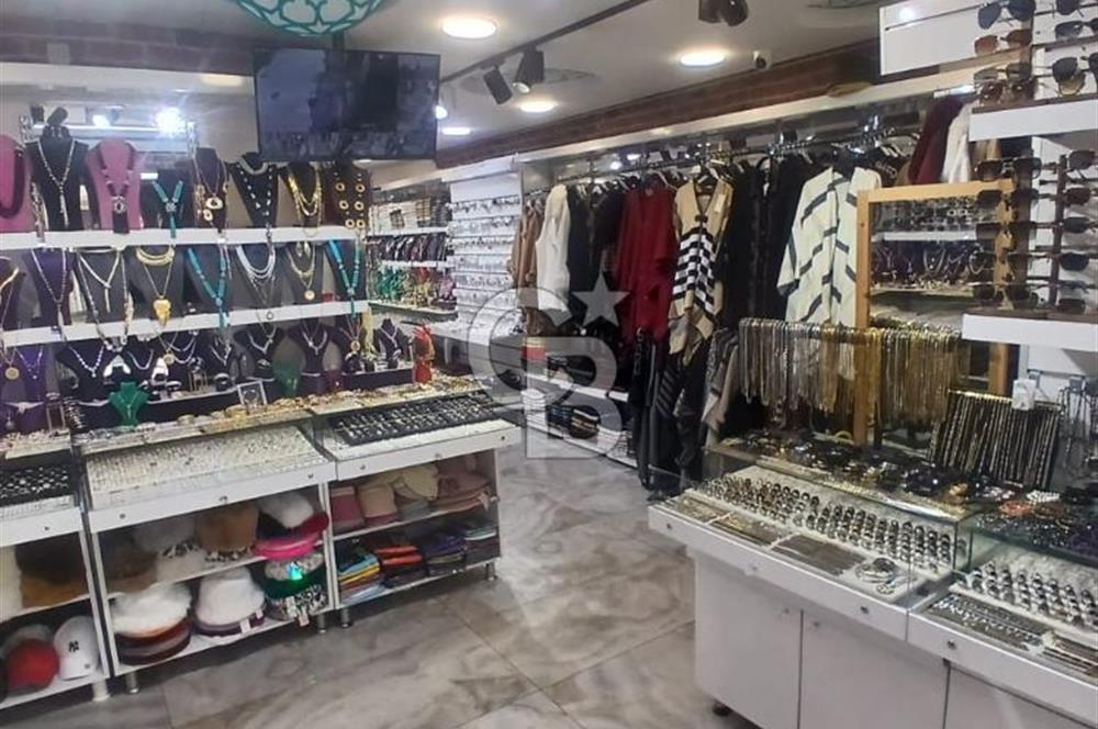 Ortaköy'de Boğaz Manzaralı, 5 Katlı Komple Bina Devren Kiralık