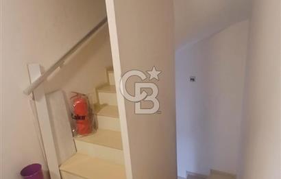 Ortaköy'de Boğaz Manzaralı, 5 Katlı Komple Bina Devren Kiralık