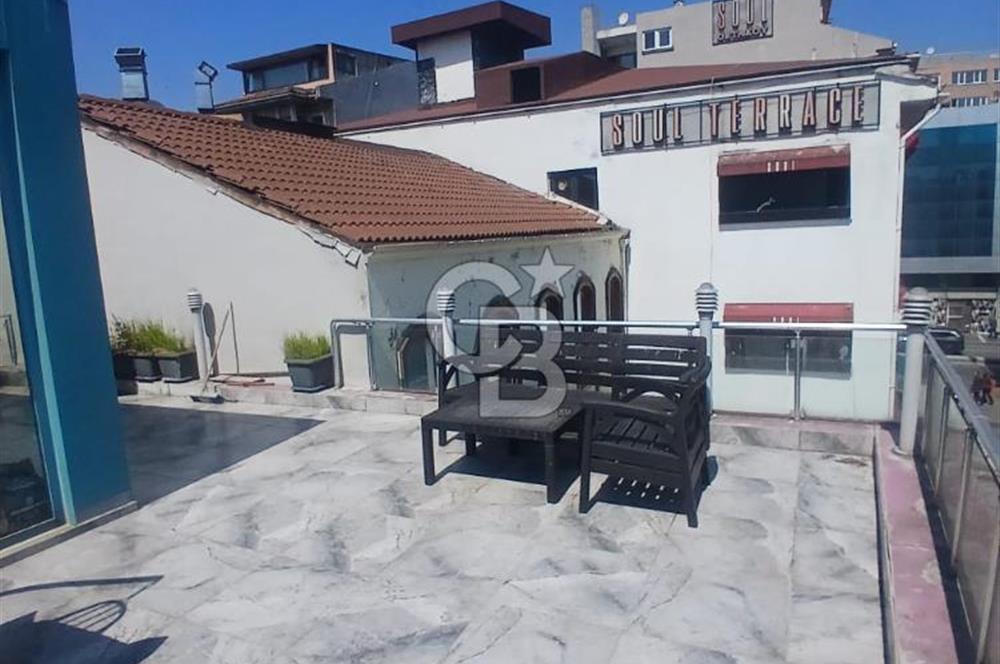 Ortaköy'de Boğaz Manzaralı, 5 Katlı Komple Bina Devren Kiralık