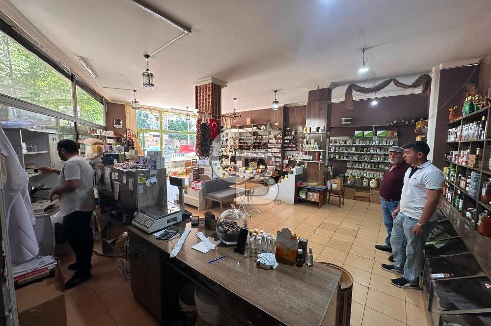 HOCALI CADDESİ ÜZERİNDE SATILIK FIRSAT DÜKKAN 