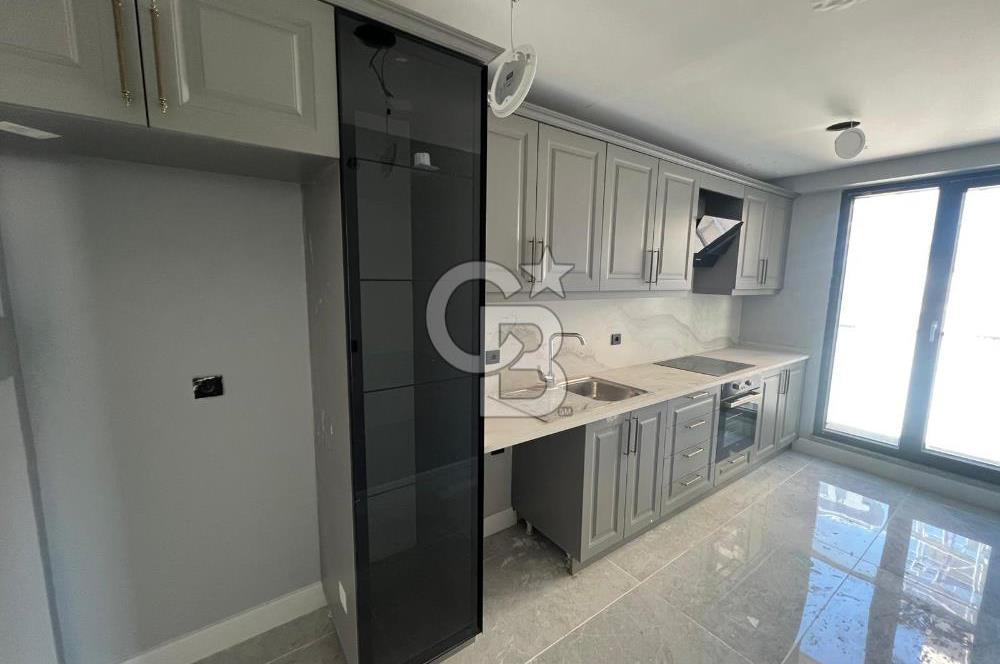 Kartal Kordonboyu Satılık Deniz Manzaralı 2+1 Lüks Daire