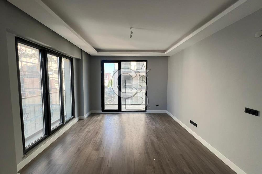 Kartal Kordonboyu Satılık Deniz Manzaralı 2+1 Lüks Daire