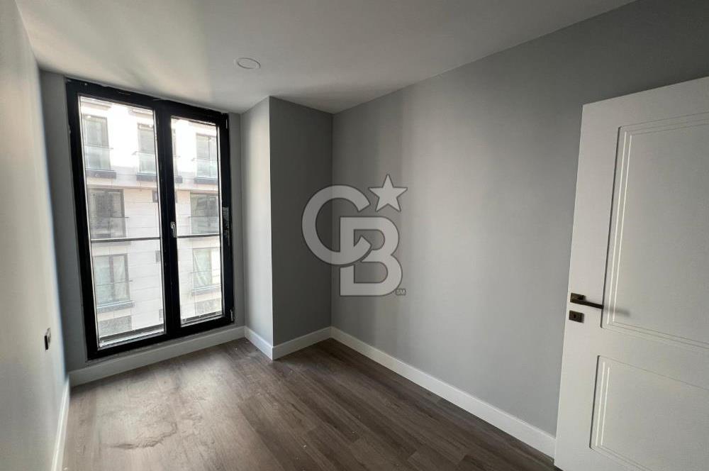 Kartal Kordonboyu Satılık Deniz Manzaralı 2+1 Lüks Daire