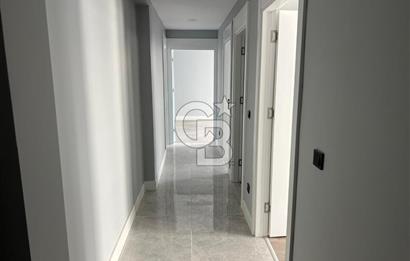 Kartal Kordonboyu Satılık Deniz Manzaralı 2+1 Lüks Daire