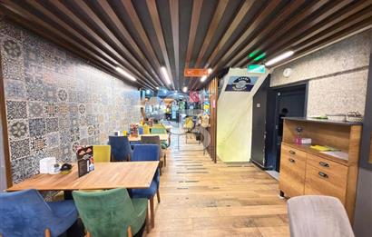 İSTANBUL'UN EN MEŞHUR DÖNERCİSİ ERSOY BEY DÖNER (YÜKSEK CİROLU)