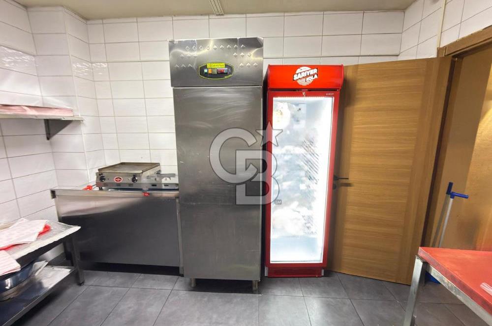 İSTANBUL'UN EN MEŞHUR DÖNERCİSİ ERSOY BEY DÖNER (YÜKSEK CİROLU)