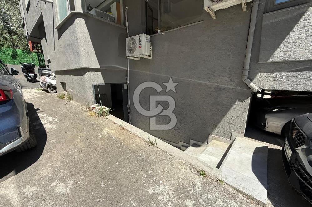 KADIKÖY BAĞDAT CADDESİ KİRALIK DEPO,ANTREPO,ATÖLYE
