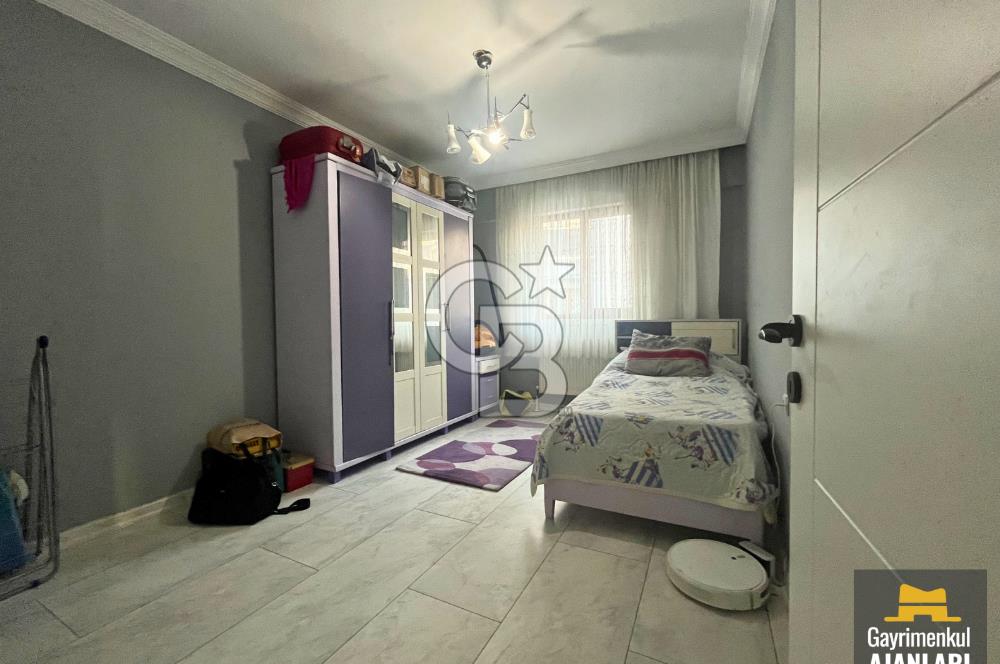 YILDIZELİ SOKAKTA GENİŞ TERASLI 3+1 ÇATI DUBLEKSİ SATILIK DAİRE