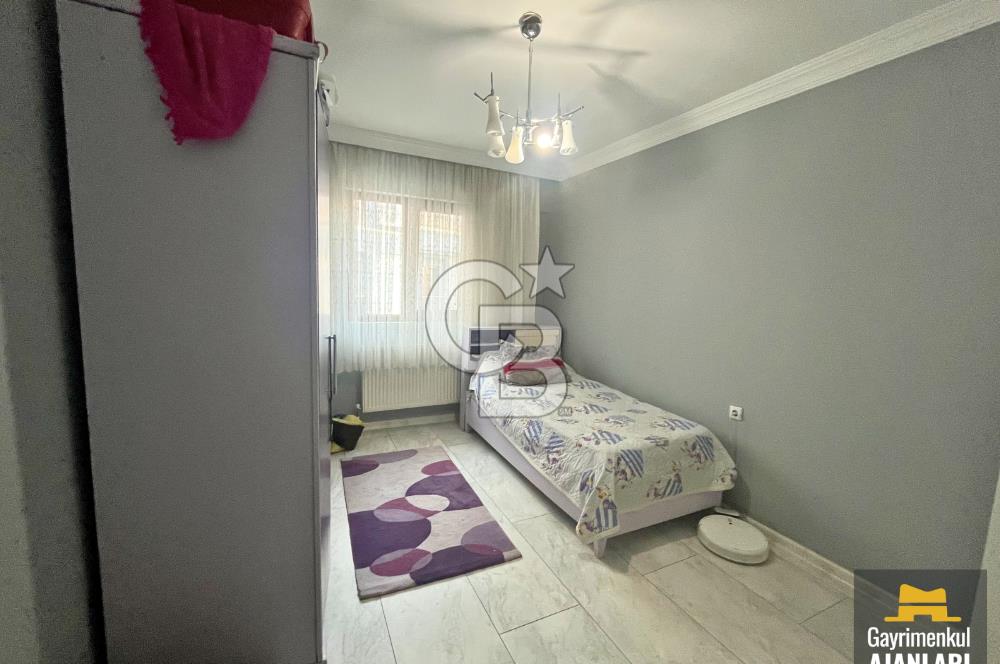 YILDIZELİ SOKAKTA GENİŞ TERASLI 3+1 ÇATI DUBLEKSİ SATILIK DAİRE
