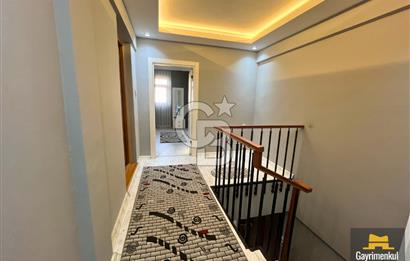 YILDIZELİ SOKAKTA GENİŞ TERASLI 3+1 ÇATI DUBLEKSİ SATILIK DAİRE