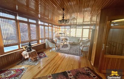YILDIZELİ SOKAKTA GENİŞ TERASLI 3+1 ÇATI DUBLEKSİ SATILIK DAİRE