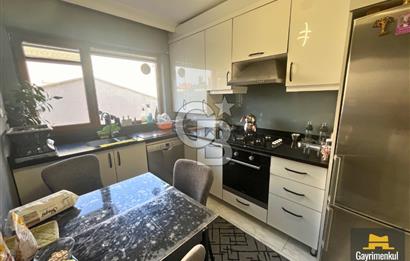 YILDIZELİ SOKAKTA GENİŞ TERASLI 3+1 ÇATI DUBLEKSİ SATILIK DAİRE