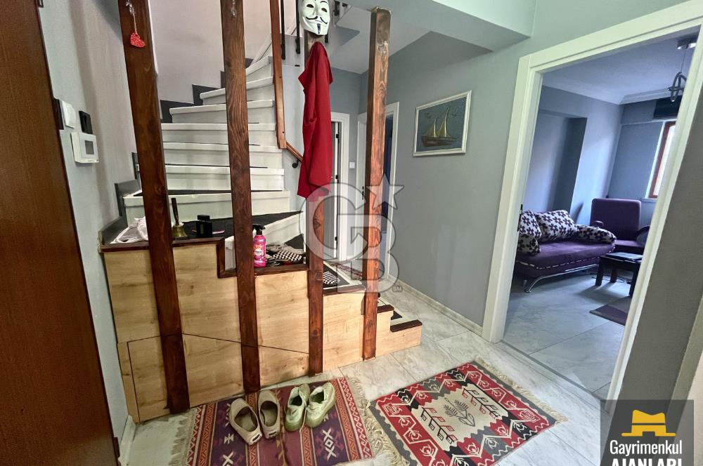 YILDIZELİ SOKAKTA GENİŞ TERASLI 3+1 ÇATI DUBLEKSİ SATILIK DAİRE
