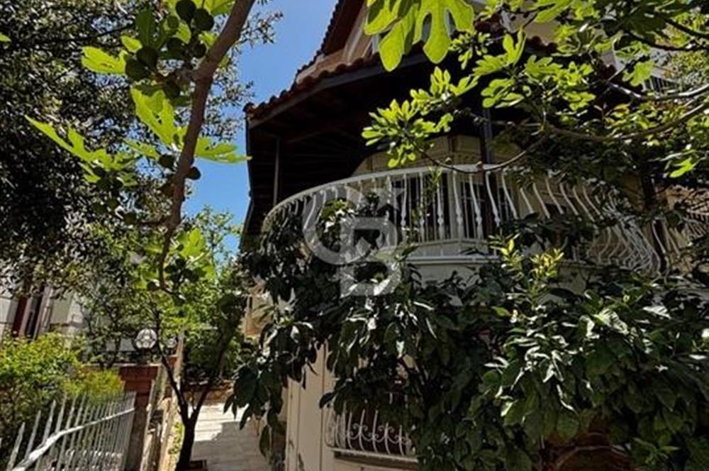 Güzelbahçe Çelebide KİRALIK 4+2 Müstakil Villa
