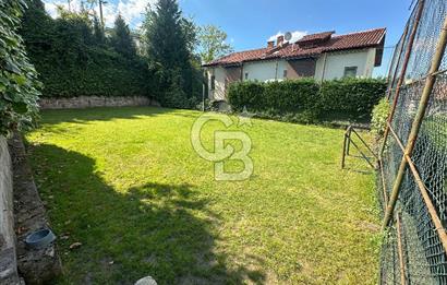 SAPANCA ÜNLÜCE TRİPLEKS VİLLA