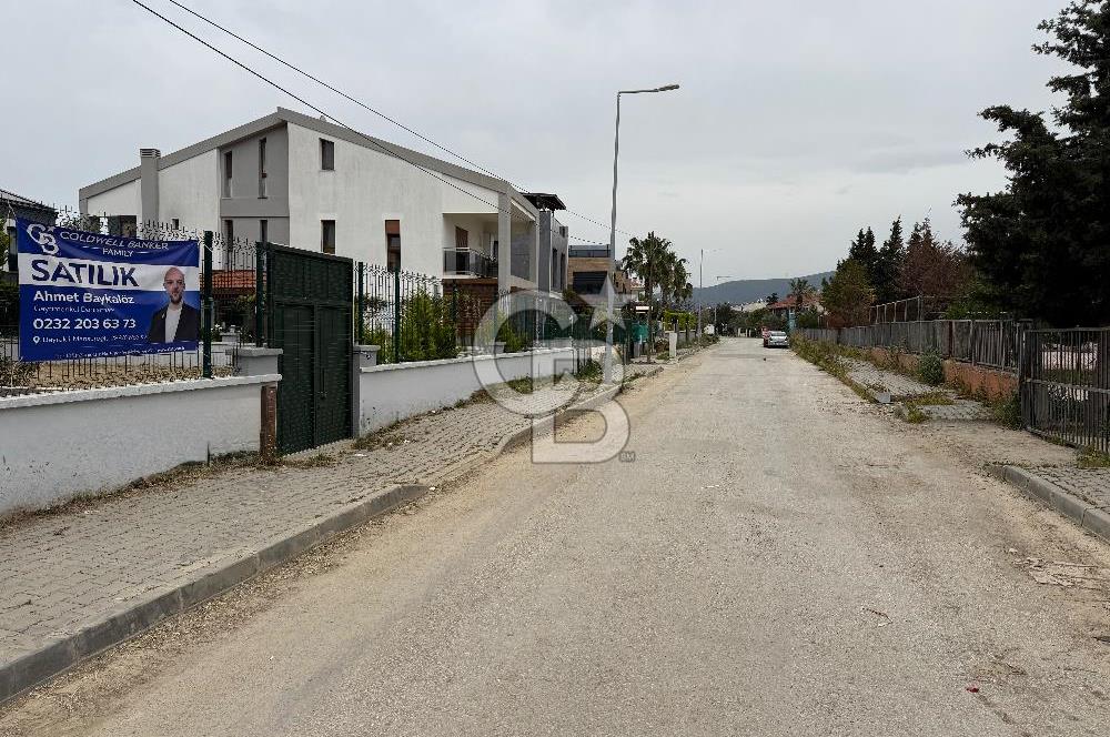 URLA İSKELE YAKINI MÜSTAKİL 4+1 FIRSAT VİLLA